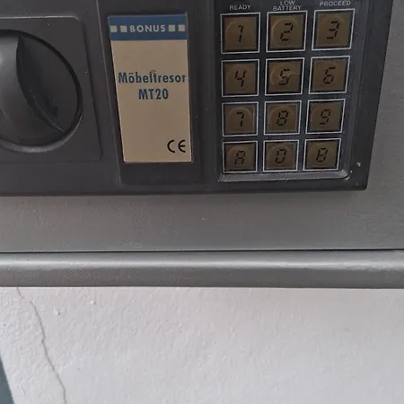 Hotel Deutsche Eiche 3*